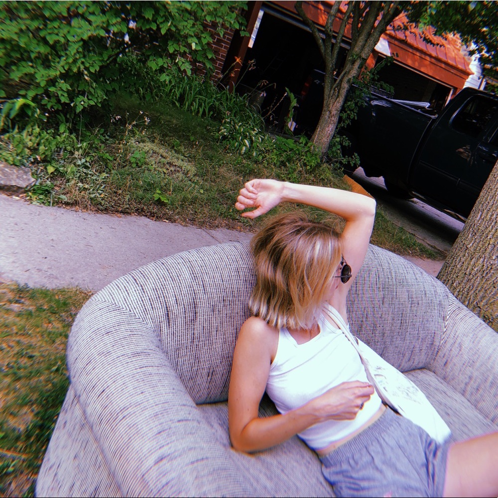 Meet your Posher, Goldie